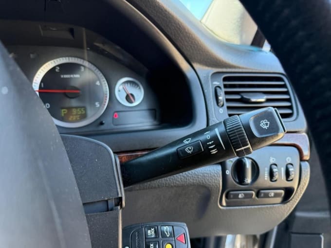 2025 Volvo S80