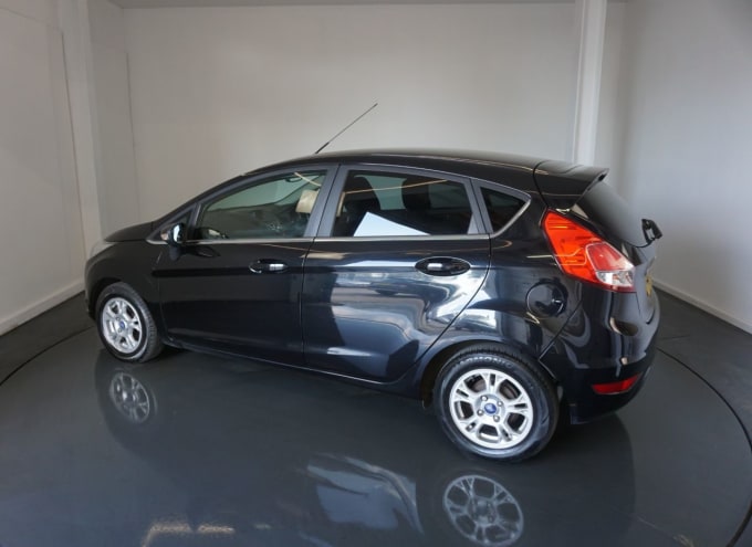 2025 Ford Fiesta