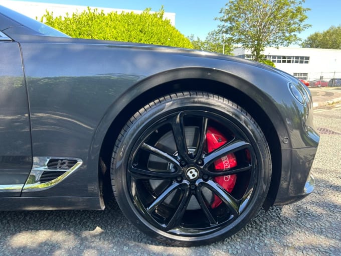 2025 Bentley Continental