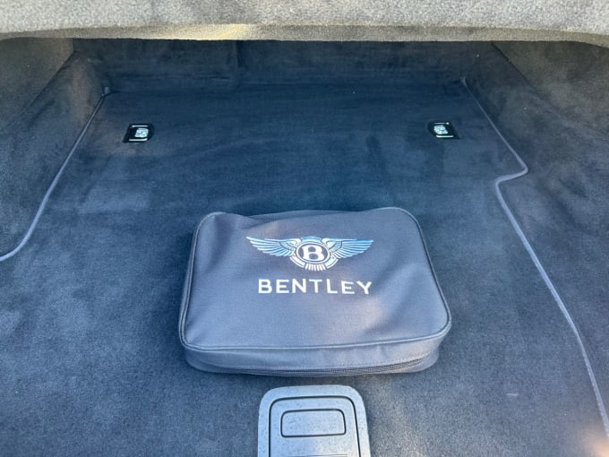 2025 Bentley Continental