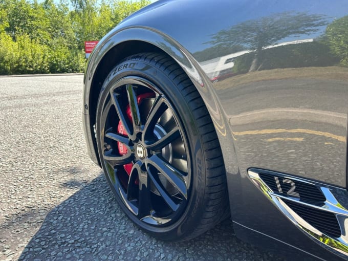 2025 Bentley Continental
