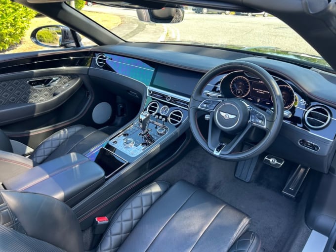 2025 Bentley Continental