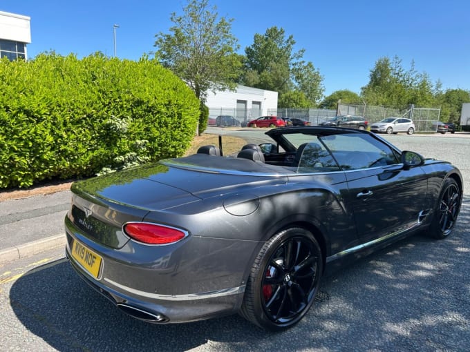 2025 Bentley Continental