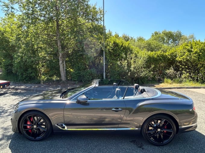 2025 Bentley Continental
