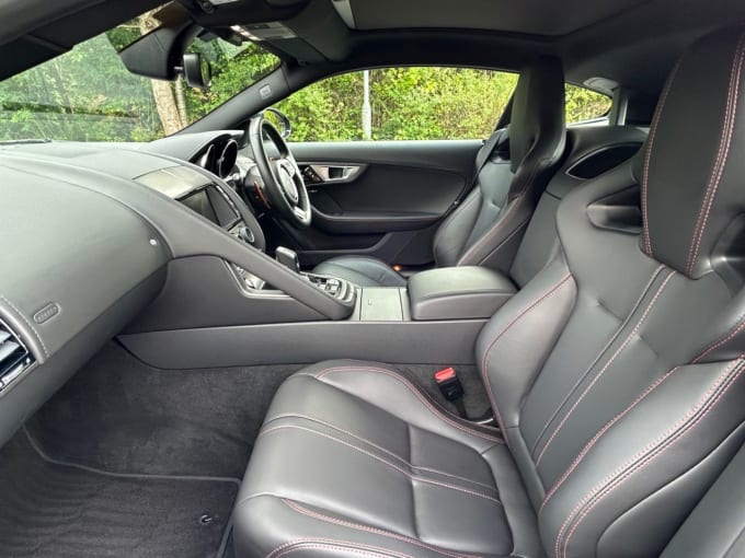 2025 Jaguar F-type