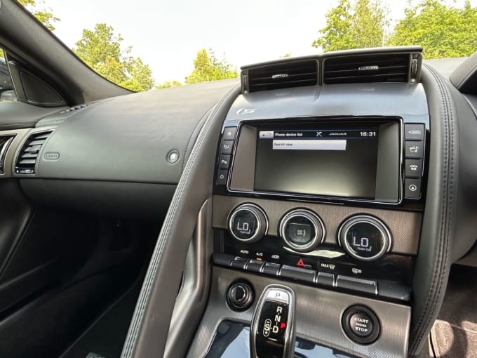 2025 Jaguar F-type