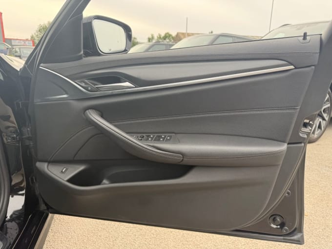 2025 BMW 5 Series