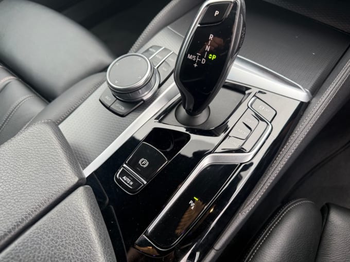 2025 BMW 5 Series