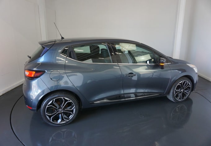 2025 Renault Clio