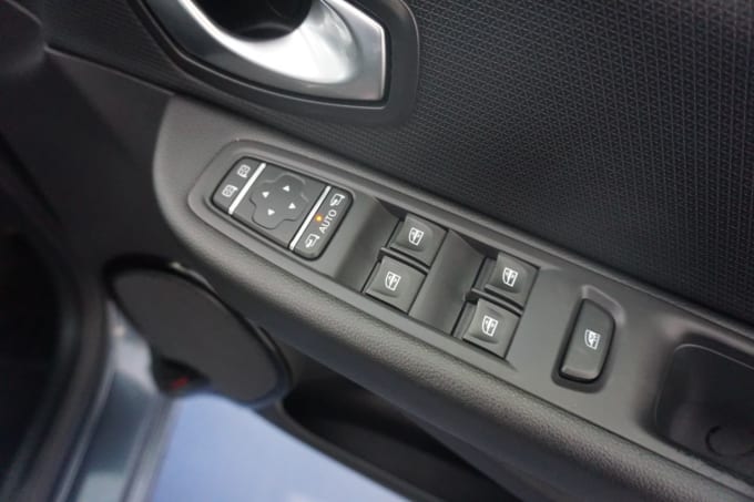 2025 Renault Clio