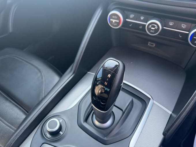 2025 Alfa Romeo Giulia