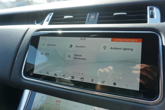2025 Land Rover Range Rover Sport