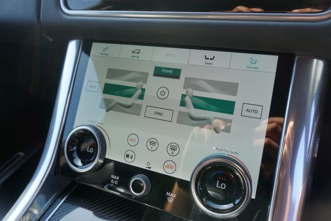 2025 Land Rover Range Rover Sport
