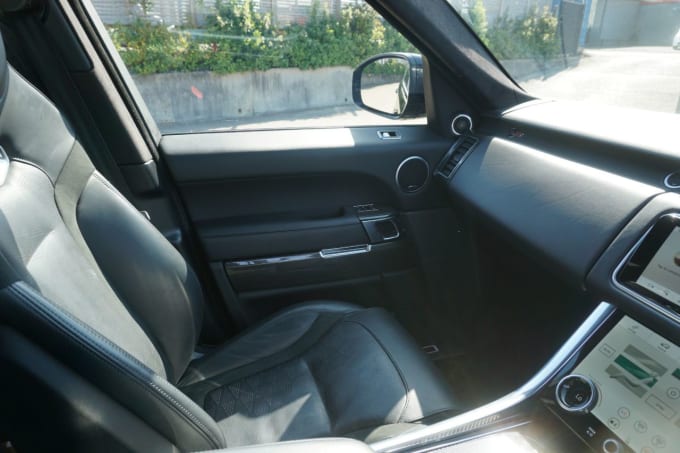 2025 Land Rover Range Rover Sport