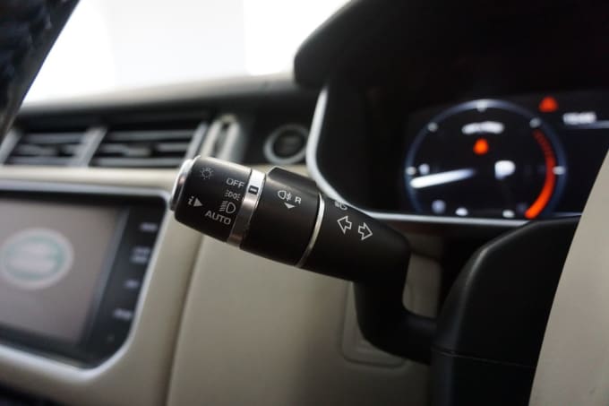 2025 Land Rover Range Rover