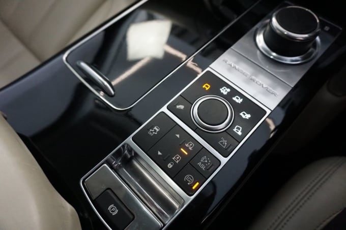 2025 Land Rover Range Rover