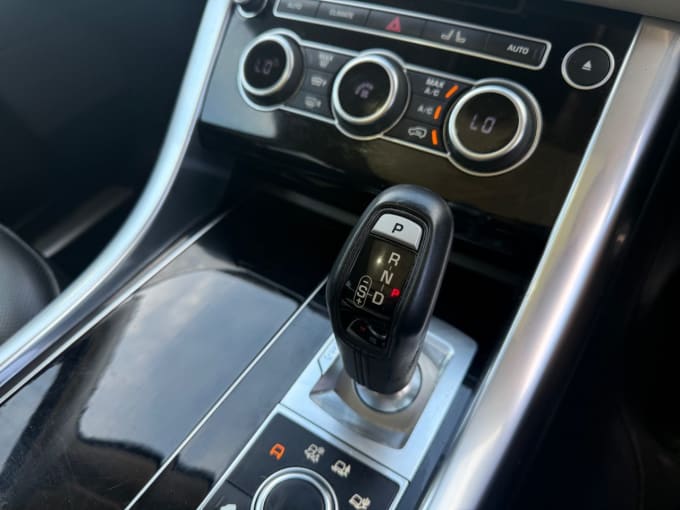 2025 Land Rover Range Rover Sport