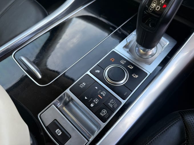 2025 Land Rover Range Rover Sport