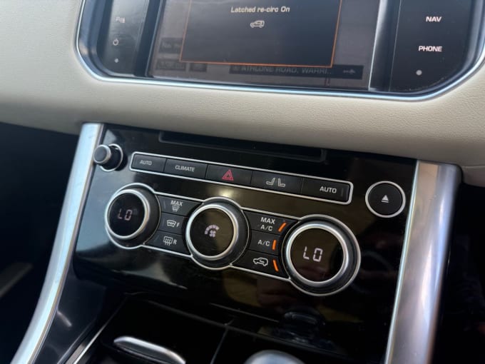 2025 Land Rover Range Rover Sport