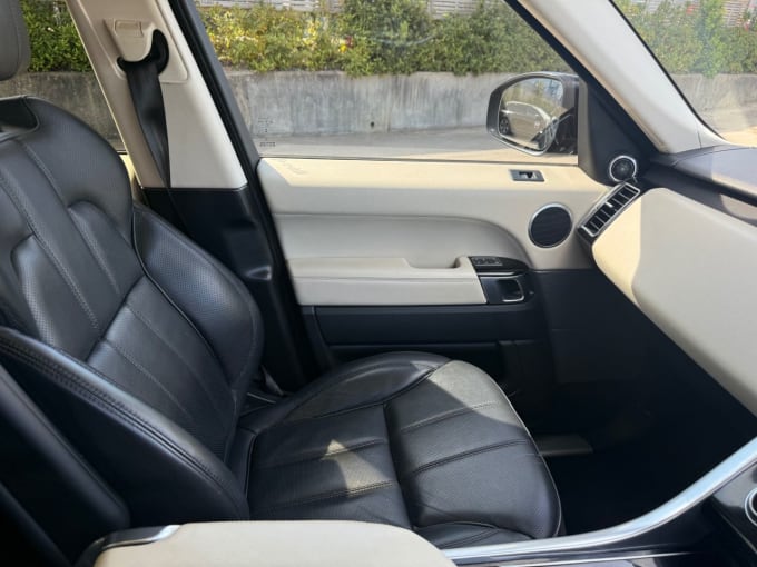 2025 Land Rover Range Rover Sport