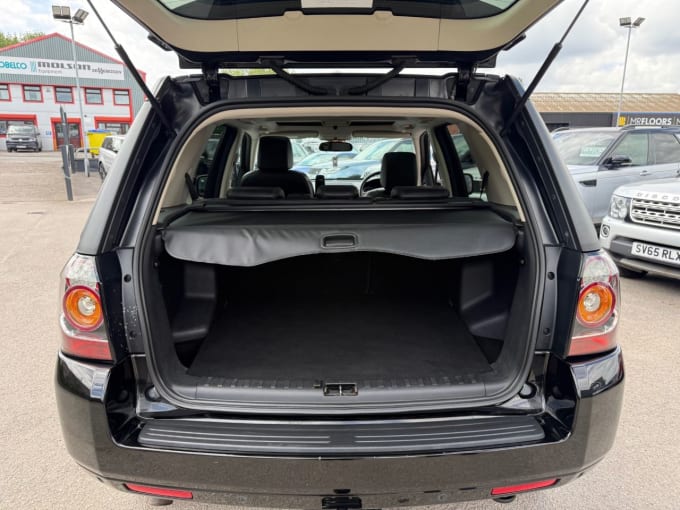 2025 Land Rover Freelander 2