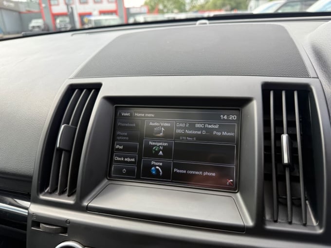 2025 Land Rover Freelander 2