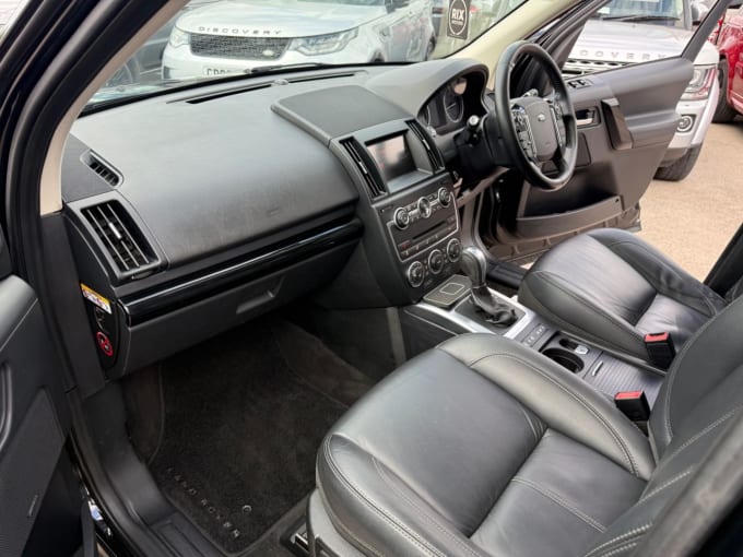 2025 Land Rover Freelander 2