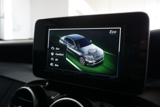 2025 Mercedes-benz C-class