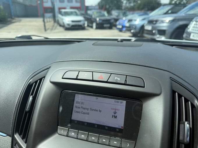 2025 Vauxhall Insignia