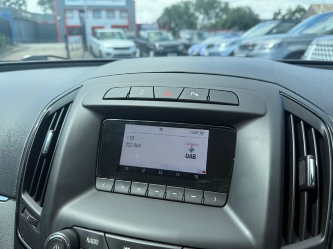 2025 Vauxhall Insignia