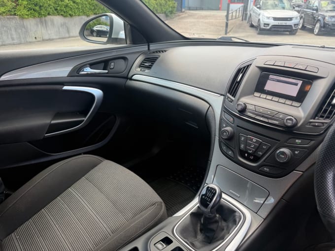 2025 Vauxhall Insignia