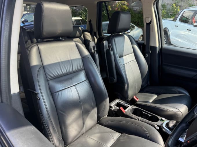2025 Land Rover Freelander 2