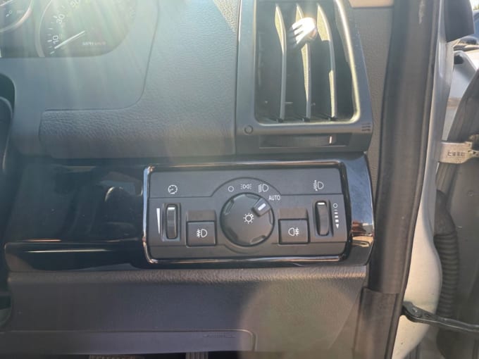 2025 Land Rover Freelander 2
