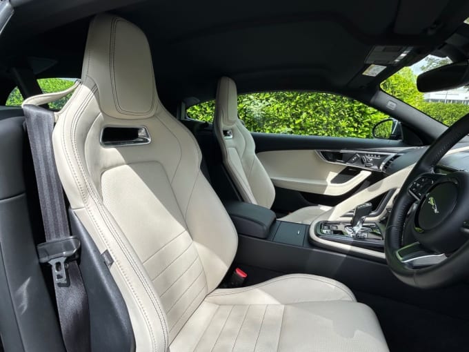 2025 Jaguar F-type