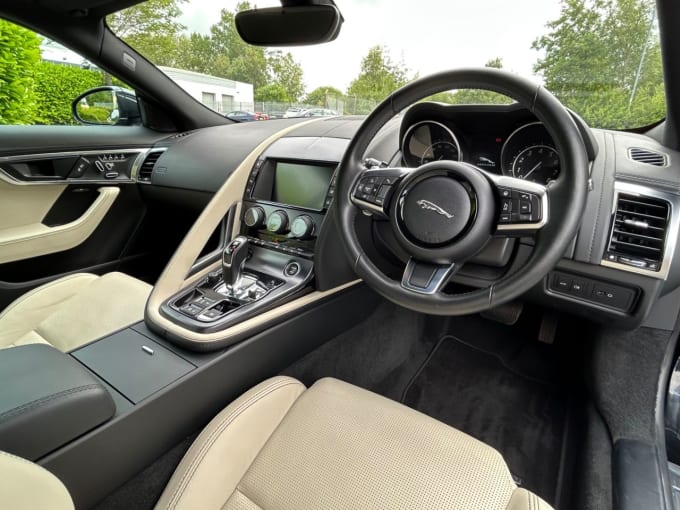 2025 Jaguar F-type