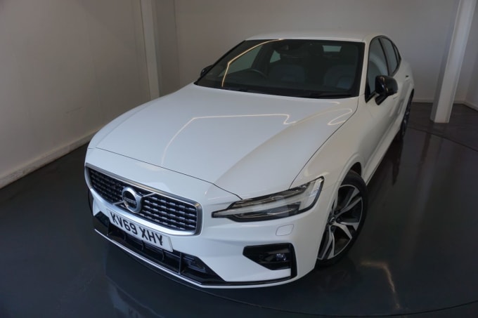 2025 Volvo S60