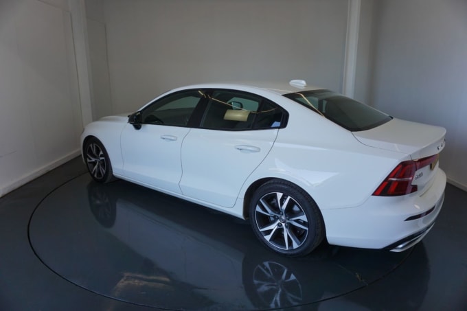 2025 Volvo S60