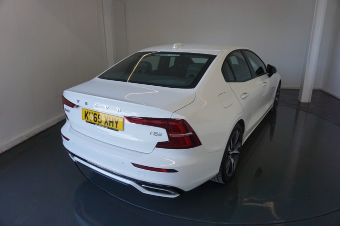 2025 Volvo S60