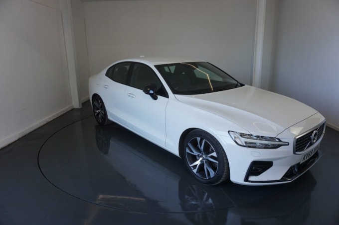 2025 Volvo S60