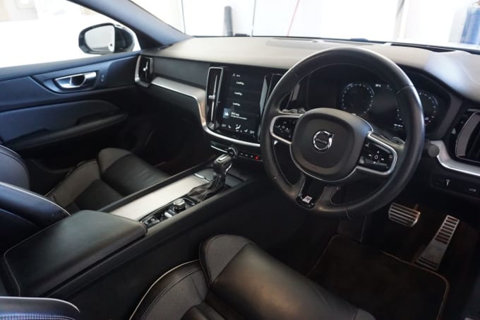 2025 Volvo S60