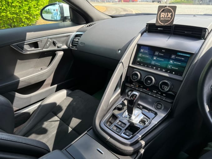 2025 Jaguar F-type