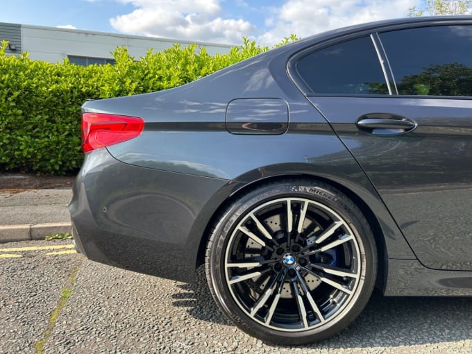2025 BMW M5