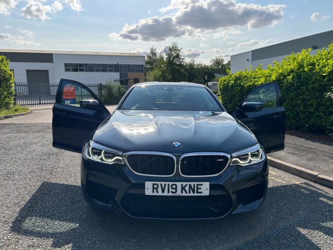 2025 BMW M5