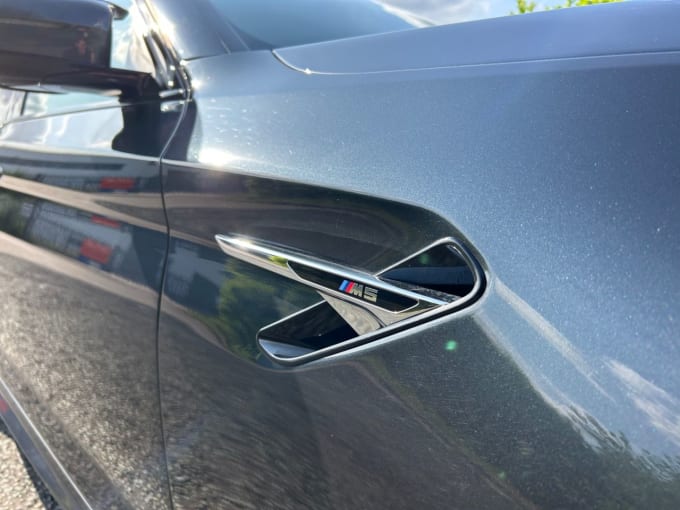 2025 BMW M5