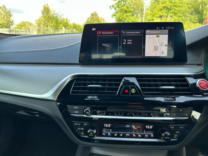 2025 BMW M5