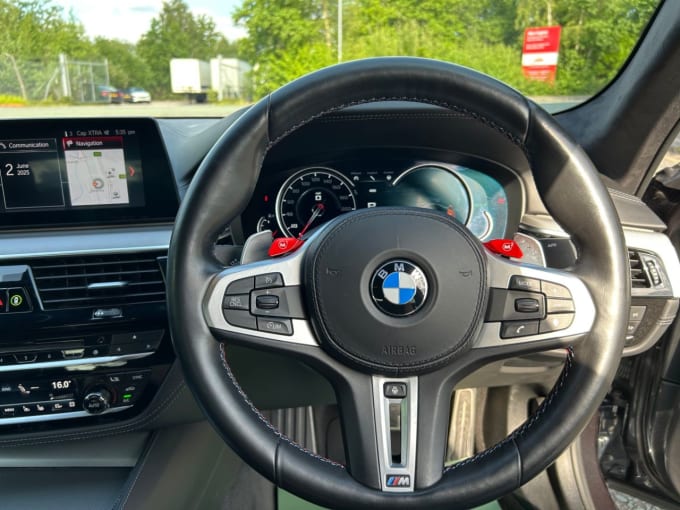 2025 BMW M5