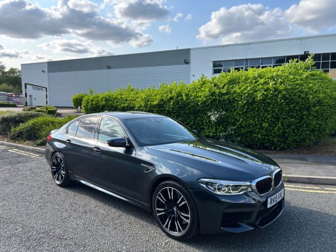 2025 BMW M5