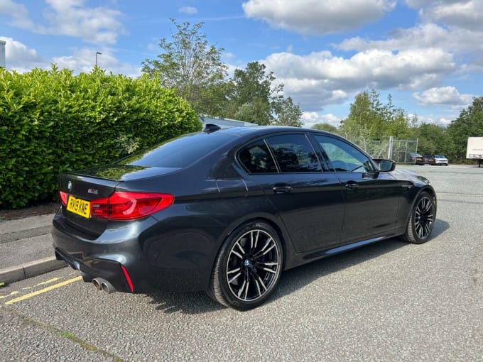 2025 BMW M5