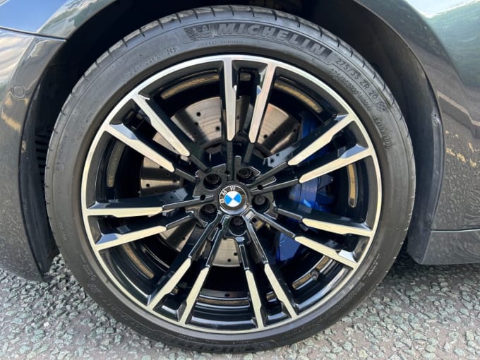 2025 BMW M5