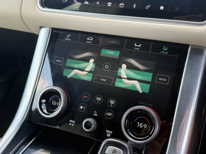 2025 Land Rover Range Rover Sport